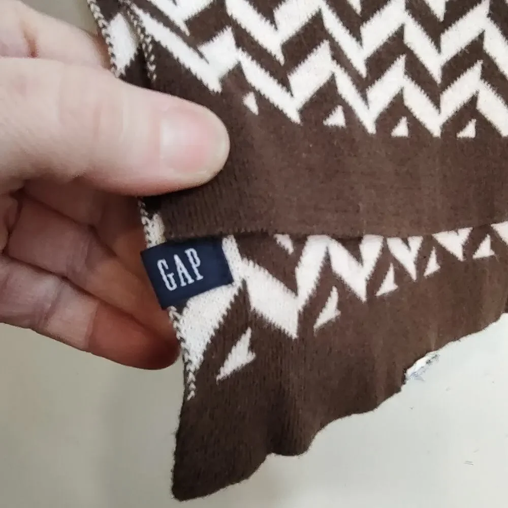 GAP Knit Brown & Cream Chevron Print Scarf